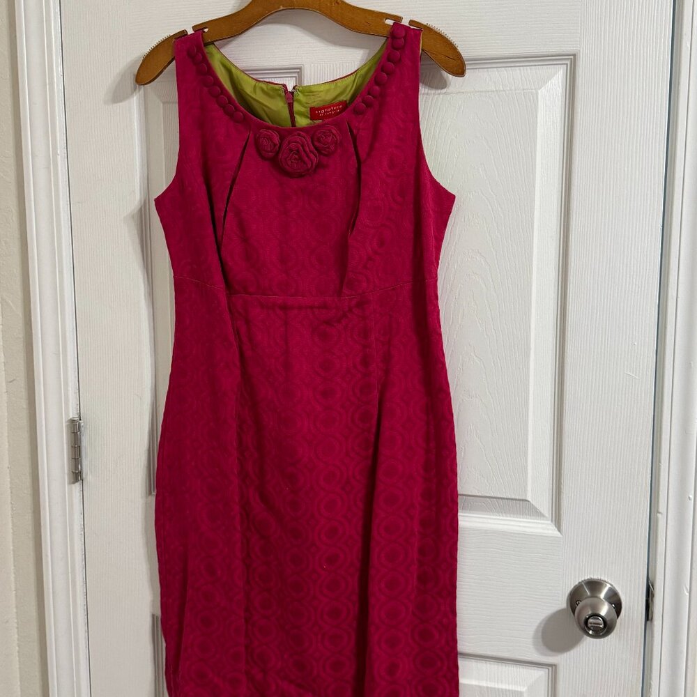 Signature by Sangria Hot Pink Textured Rosette Sheath Dress Size 10 Mod Retro